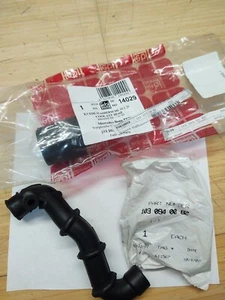 Mercedes Breather Hose Kit - 3 pieces 1032030082, 1030940082, 1930940482 Sealed - Picture 1 of 3