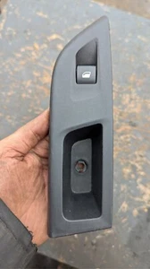 PANEL INTERRUPTOR VENTANA ELÉCTRICA VAUXHALL CORSA F MK5 (2019-2023) TRASERO DERECHO - Imagen 1 de 5