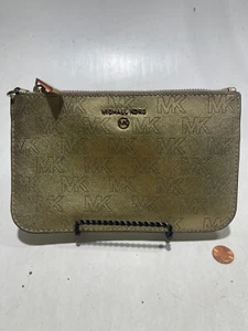 MICHAEL KORS Women's MK Signature CLUTCH Wallet Gold - Picture 1 of 4