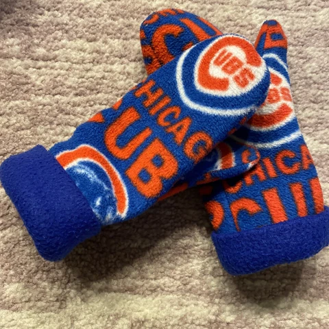 CHICAGO CUBS Fleece Mittens Womens Small / Youth Large Gloves MLB CUBBIES EUC Cover