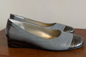 Women’s Vintage Bellini Leather Flats Croc Embossed size 7.5 Grey & Black - Picture 1 of 9