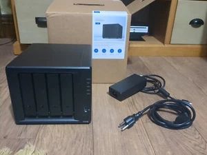 Synology DS920+ 4 Bay NAS DiskStation Diskless 4GB DDR4 RAM - Picture 1 of 8