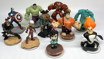 LOTE de 10 figuras Disney Infinity Pixar Marvel Star Wars Foto 1 de 4