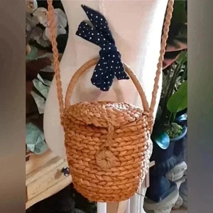 Zara Mädchen gewebte Stroh Bucket Bag Handtasche mit Schulterriemen süß Cottagecore - Bild 1 von 11