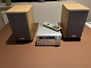 ONKYO Model CR-515DAB AM FM DAB radio Onkyo Speaker D-N9BX Remote Tested Working