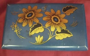 1900s ANTIQUE ART NOUVEAU SECESSION METAL LITHO TIN BOX - Picture 1 of 8