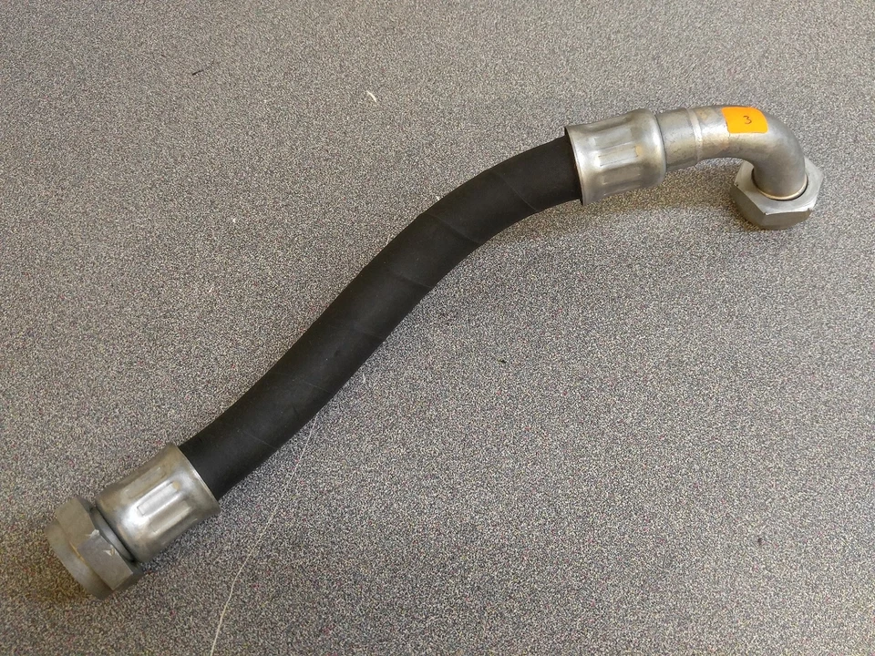 NICE USED ORIGINAL GENUINE PORSCHE 911 OIL LINE 91110772800 3 - Image 1 of 3