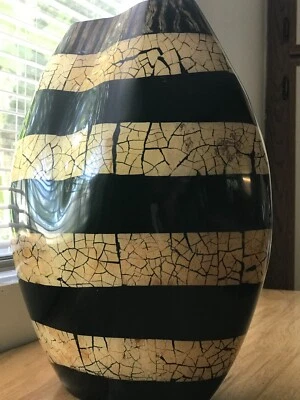 Декоративная ваза из черного лака с мозаикой из яичной скорлупы 12,5 дюйма ручной работы на Филиппинах - Изображение 1 из 4