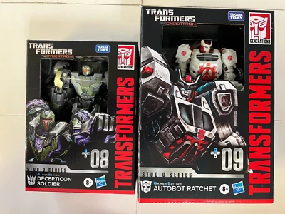 Lot of 2 Transformers ~ RATCHET ~ DECEPTICON SOLDIER ~ Voyager ~ Studio Series - Image 1 of 4