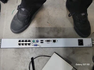 Avocent Autoview 3008 AV3008 8-Port Digital KVM Switch JDF - Picture 1 of 2