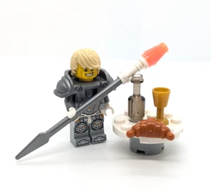 LEGO Nexo Knights Minifigure - Lance (nex037) Foil Pack #1 271601 Silver Armor - Picture 1 of 8