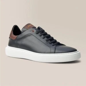 Good Man Brand Men’s Black Classic Legend London Sneaker Nappa Leather Size 10.5 - Picture 1 of 16
