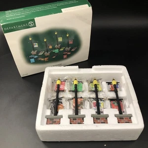 Juego de accesorios de pueblo de Navidad Dept 56 de temporada 53048 *Leer detalles** - Imagen 1 de 10