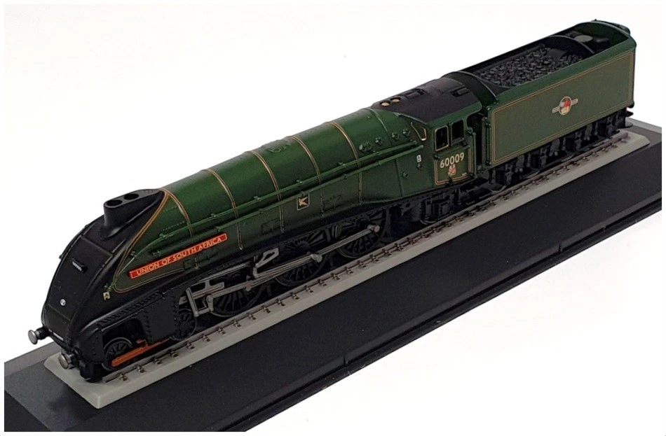 Corgi 1/120 Scale ST97507 - BR 4-6-2 A4 Class Union Of South Africa 60009 - Image 1 of 4