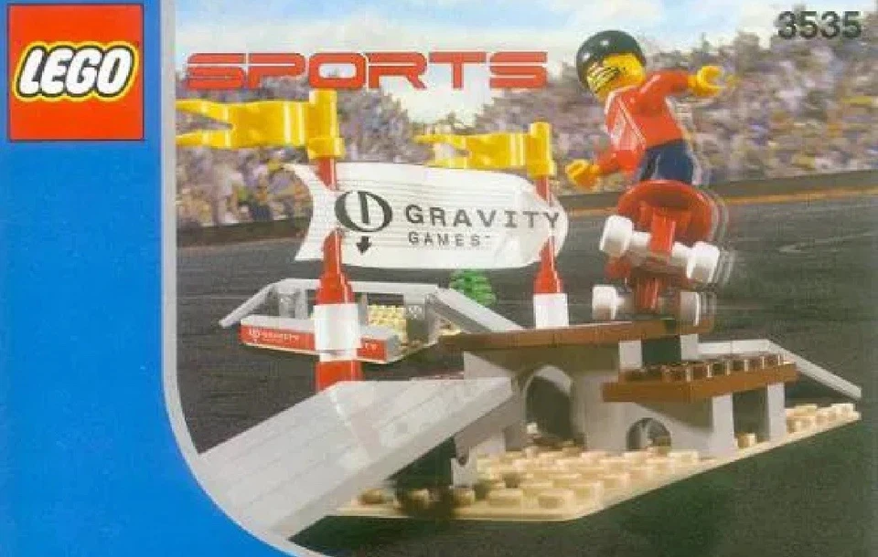 LEGO Sports: скейтборд уличный парк (3535) б/у неполный без коробки - Изображение 1 из 1