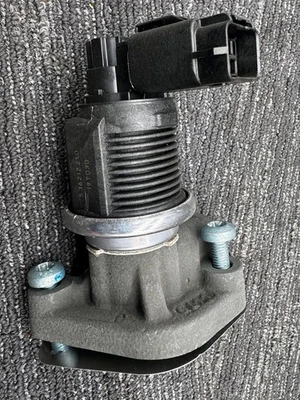 New OE 2008-2013 Dodge Ram 1500 4.7L ERG Valve 53034194 - Image 1 of 3