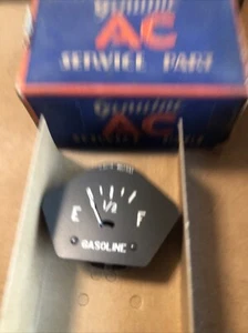 1933 CHEVROLET MASTER GASOLINE GAUGE IN BOX 8622700 - Picture 1 of 4