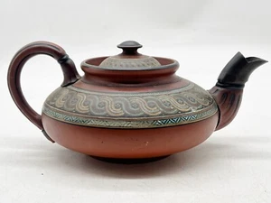 ANTIQUE CHINESE TERRACOTA TEAPOT TEA POT WITH FACE MASK HANDLE - Picture 1 of 11