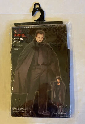 Capa Clásica Vampiro 45" Cuello Largo Negra Adulto Talla Única Juegos con disfraces Halloween Foto 1 de 4