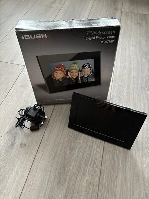 Bush 7" Widescreen Digital Photo Frame PF-A710X - VGC - - Image 1 of 4