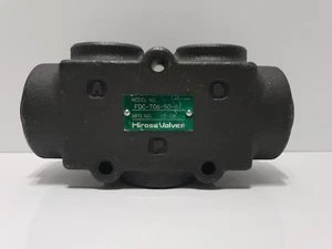 Válvulas Hirose FDC-T06-50-61 divisor de flujo/válvula combinadora BSPT 16 GPM - 60 L/Min - Imagen 1 de 6