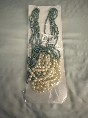 TURQUOISE & FAUX PEARL NECKLACE NEW 4042785 made in Indonesia - Image 1 of 2