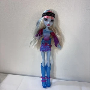 Muñeca Monster High Music Festival Abbey Bominable 2012 Mattel brazo perdido - Imagen 1 de 7