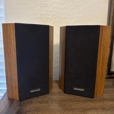 Vintage Kenwood Model LSK-05S 4x6 Corner Speakers Tested Made In Japan 40w Wood - Image 1 of 4