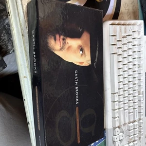 The Limited Series [5 CD + DVD] [Box] [Limited] by Garth Brooks (CD, May-1998, 6 - Bild 1 von 14
