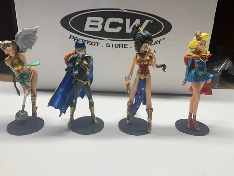 Ame Comi Lot Of 4 Mini Figures 5” Wonder Woman Hawkgirl Batgirl Supergirl Cover