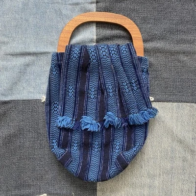 bolso flecos rayas azules mango madera  Foto 1 de 4