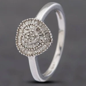 Anillo con racimo de corazón de diamantes de plata de ley de segunda mano 412501162 - Imagen 1 de 1