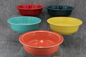 Fiesta Fiestaware 8.25" 1 QT  Serving Bowl 40 oz -Pick Your Color Free Shipping - Picture 1 of 41