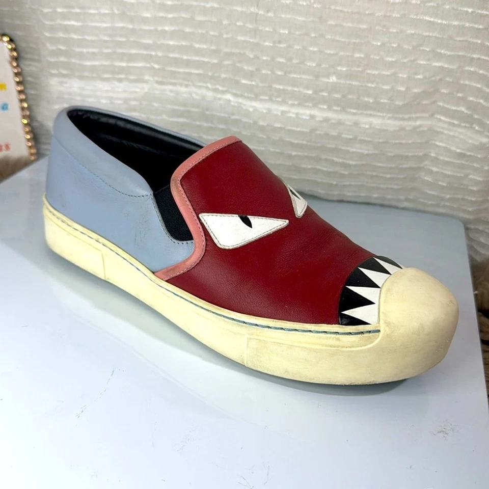 (N7) Fendi Monster Zapatillas Sin Cordones Cuero, Talla 37, Hombre Un Zapato, Zapato Derecho Foto 1 de 4