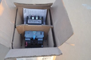 Siemens 14DUD32AF NEMA Größe 1 Starter Neu - Open Box - Bild 1 von 3