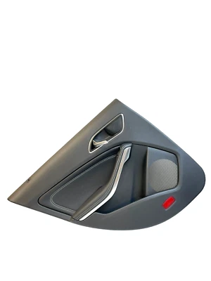 14-2019 MERCEDES-BENZ CLA-250 TRASERO IZQUIERDO INTERIOR PUERTA PANEL MOLDURA NEGRO OEM Foto 1 de 4