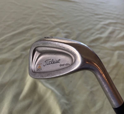 Titleist DCI 981SL  9 Iron ultralite graphite shaft original grip excellent cond - Image 1 of 4