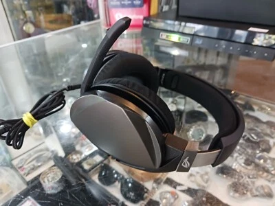 ASUS ROG STRIX F300 USB GAMING HEADSET (ROGSTRIX F300) - Image 1 of 4