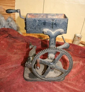 Bobbin winder for British united Harness 6HM leather stitching machine - Picture 1 of 2
