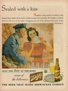 1944 Beer Brewery Schlitz 1940s Vintage Print Ad Milwaukee Famous Sealed Kiss - Picture 1 of 9