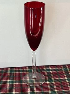 "Elegante flauta de champán rojo rubí transparente ~ poco menos de 10"" de altura ~ ¡Saludos! - Imagen 1 de 16