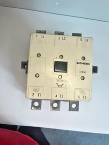 Siemens 3TB56 Contactor 600VAC Coil 120VAC Rated 300HP - Picture 1 of 10