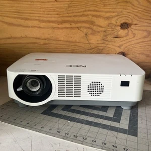 NEC Projecteur 3D Ready DLP P502HL-2 1080P HDTV 5000 ANSI Lumens 2812Lamp Hrs - Photo 1/9