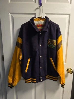 Vintage Notre Dame Fighting Irish Wool Leather Varsity Jacket Letterman XL - Image 1 of 3