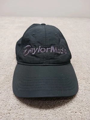 Chapéu masculino de poliéster bordado preto ajustável Taylor Made - Imagem 1 de 4