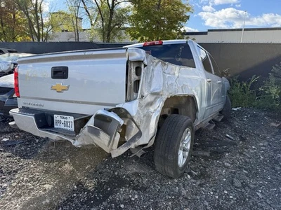 Used Steering Column fits: 2015 Chevrolet Silverado 1500 pickup Column Shift til Foto 1 de 4