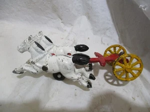 vintage cast iron horses - Picture 1 of 7