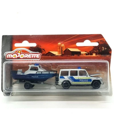 Majorette Merceds Benz AMG G63 policía con remolque para barco paquete 1:61 Foto 1 de 4