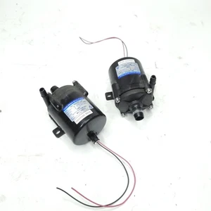 24V DC Centrifugal Water Pump, 4 liters/minute, Magnetic Drive, Iwaki RD-05V24 - Picture 1 of 4