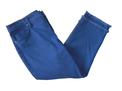 Chico's Slimming Girlfriend Crop Jeans Women's Size 1.5 Petite Medium/10 Blue - Image 1 of 4